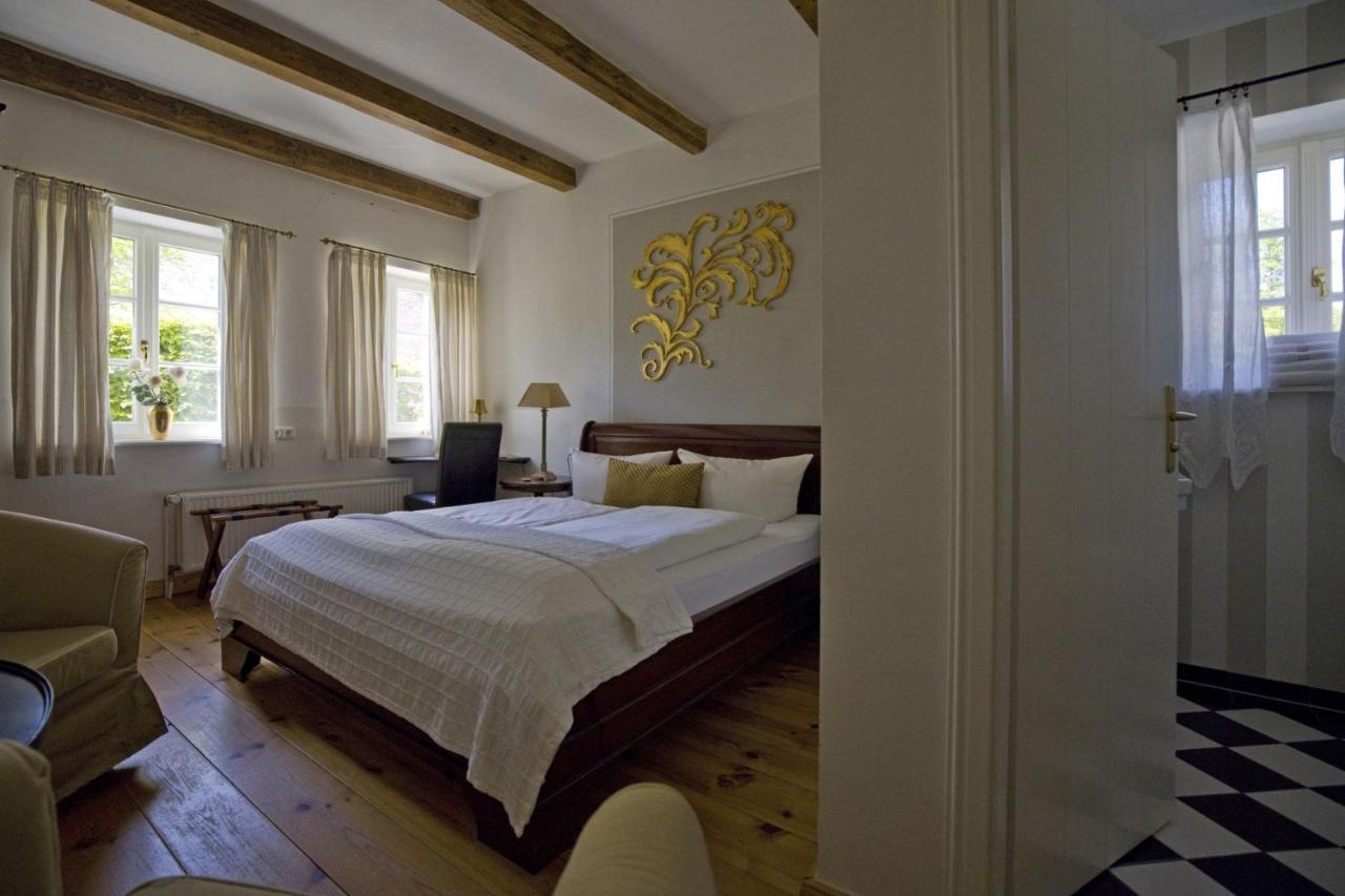 Hotel Hochzeitshaus Aurich Ngoại thất bức ảnh