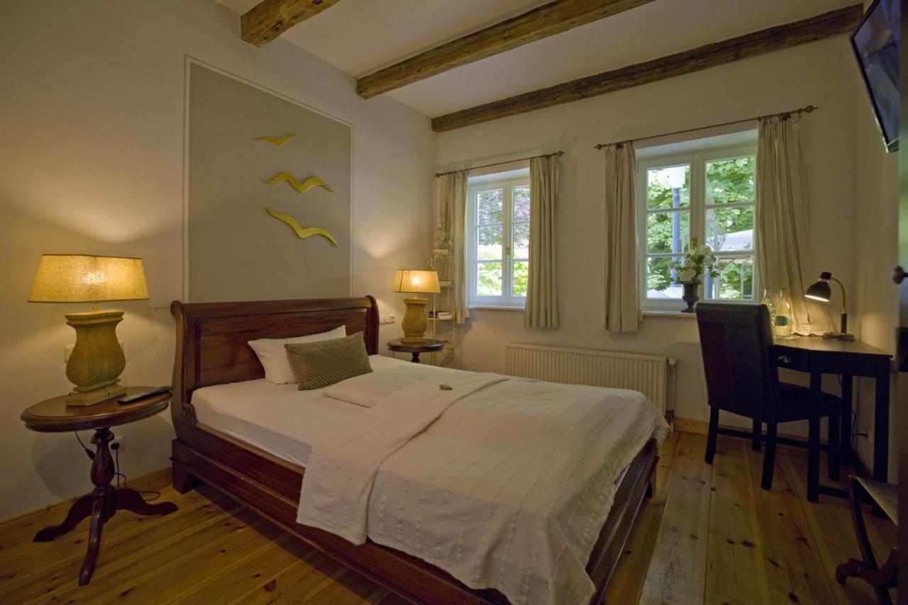 Hotel Hochzeitshaus Aurich Ngoại thất bức ảnh