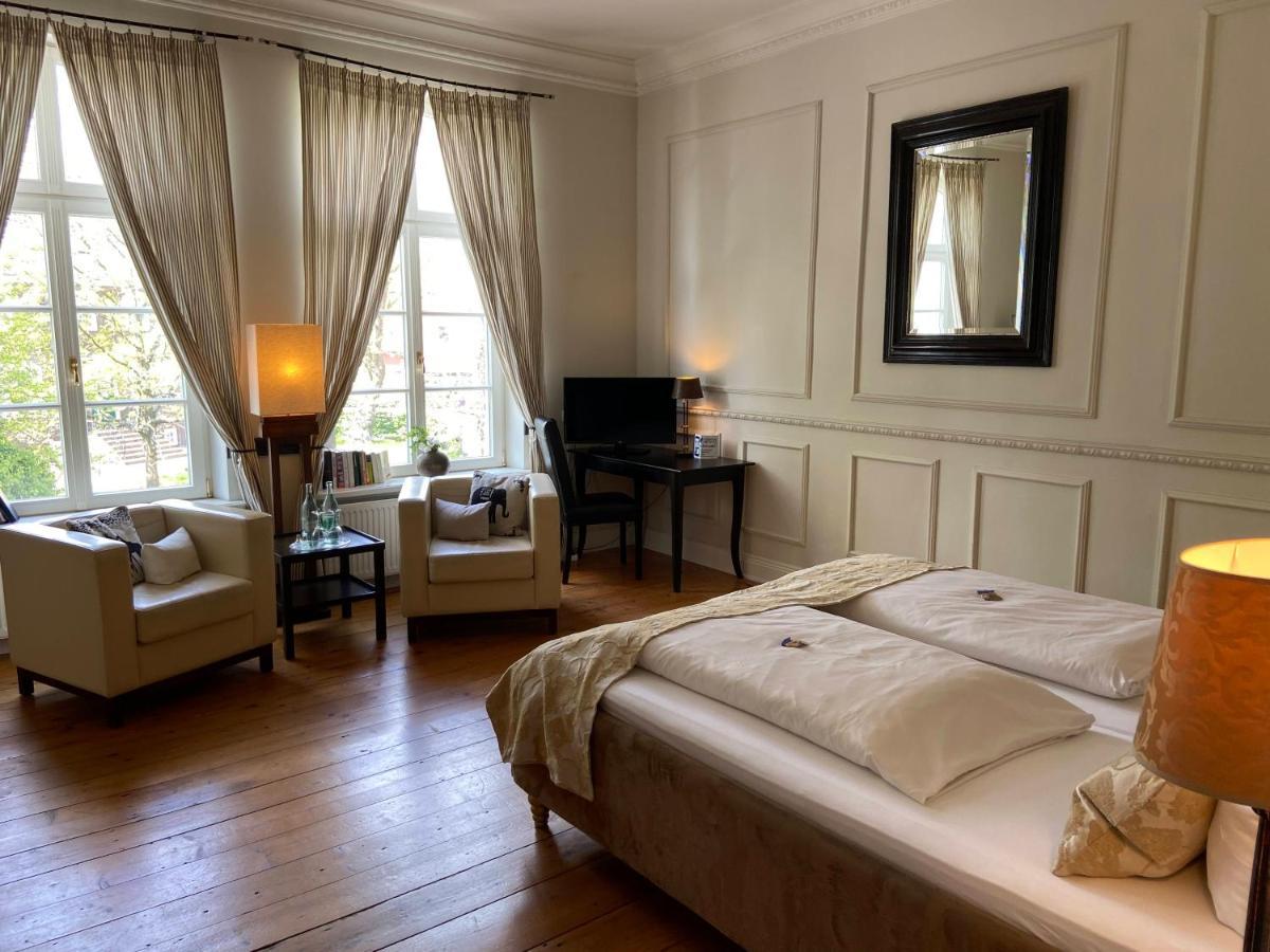 Hotel Hochzeitshaus Aurich Ngoại thất bức ảnh