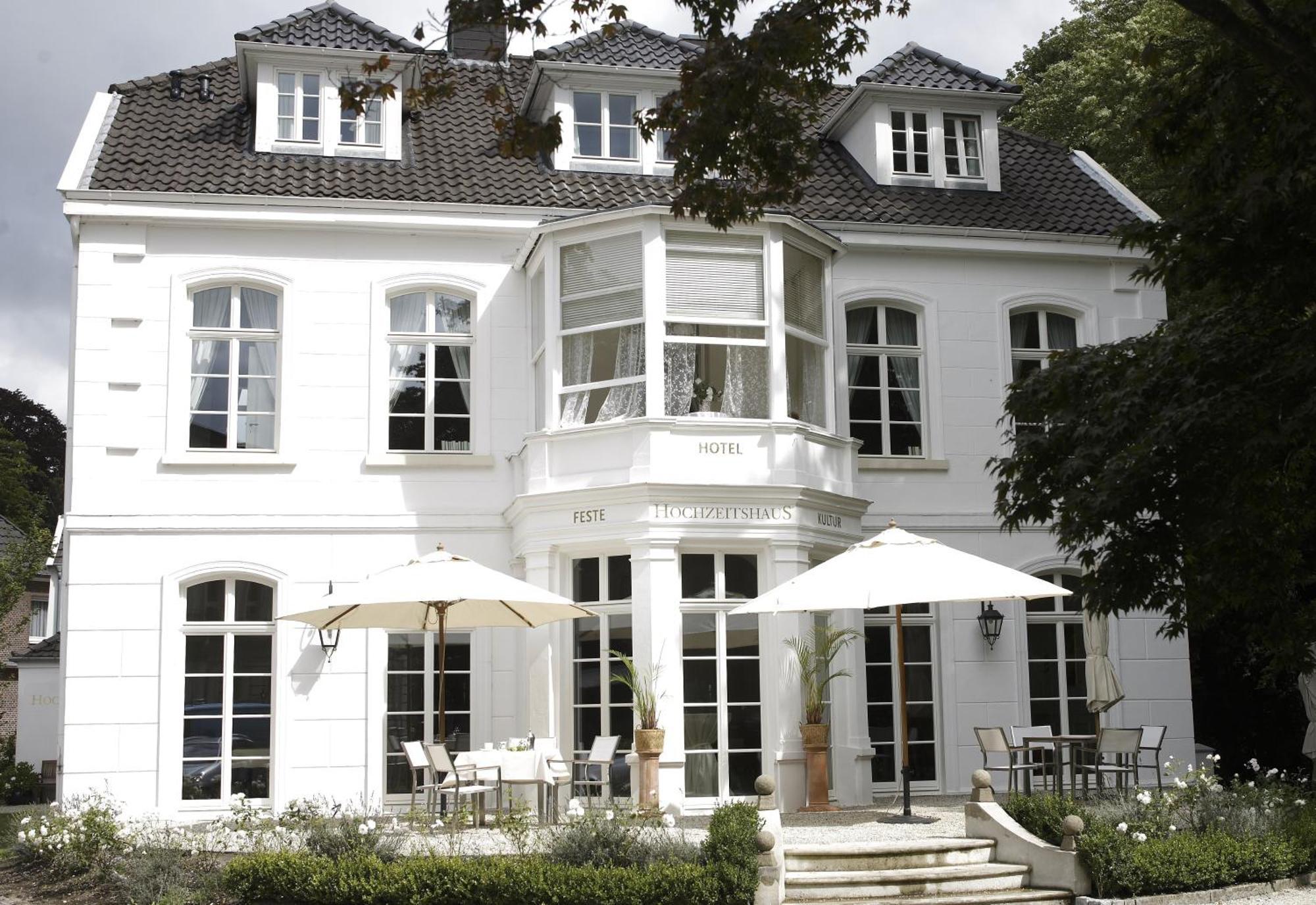 Hotel Hochzeitshaus Aurich Ngoại thất bức ảnh