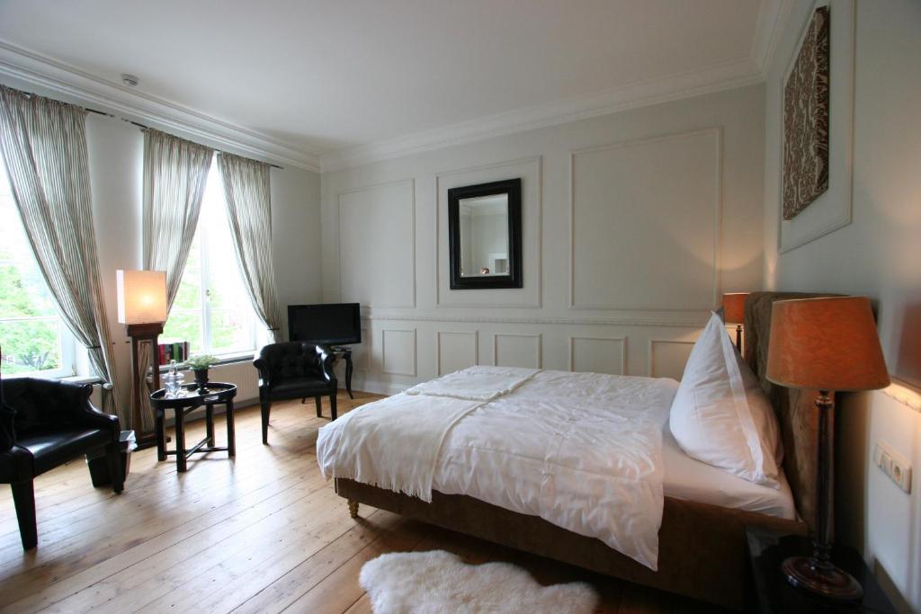 Hotel Hochzeitshaus Aurich Ngoại thất bức ảnh